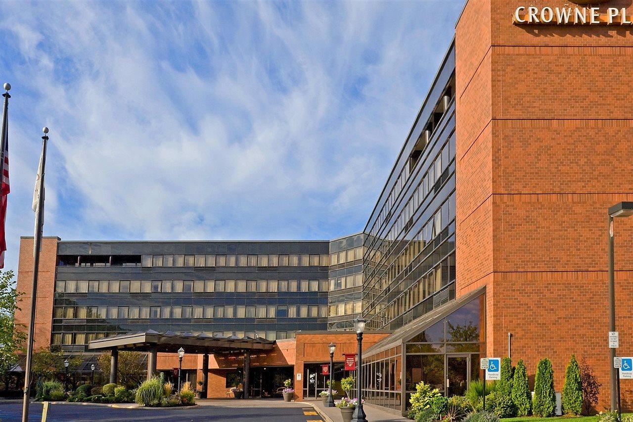 Crowne Plaza Edison By Ihg Hotel Buitenkant foto