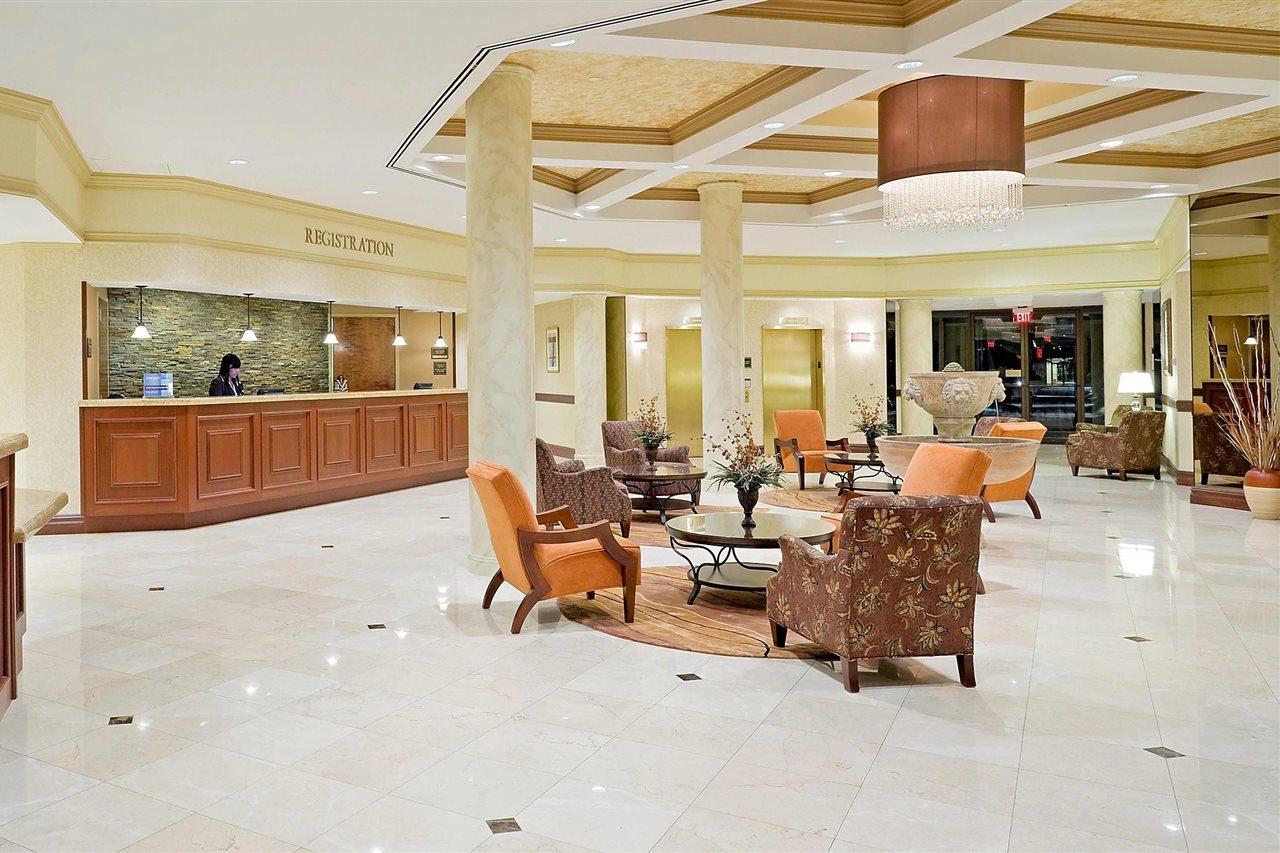 Crowne Plaza Edison By Ihg Hotel Buitenkant foto