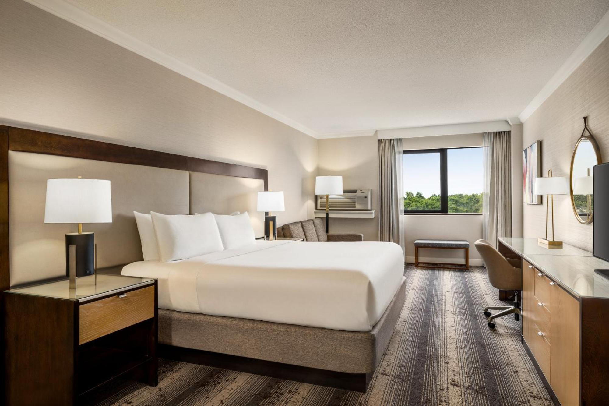 Crowne Plaza Edison By Ihg Hotel Buitenkant foto